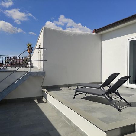 Terrazza Reale - Suite 2 Caserta Eksteriør bilde